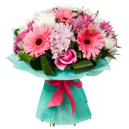 In Schönheitsstrauß gebadet