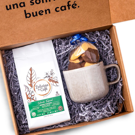 Geschenkbox mit Kaffee und Keksen