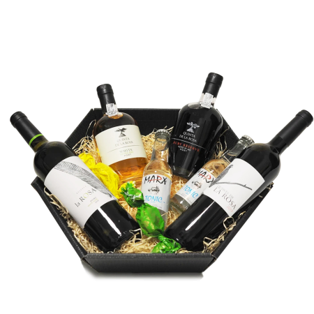 Geschenkkorb mit Wein und Portwein